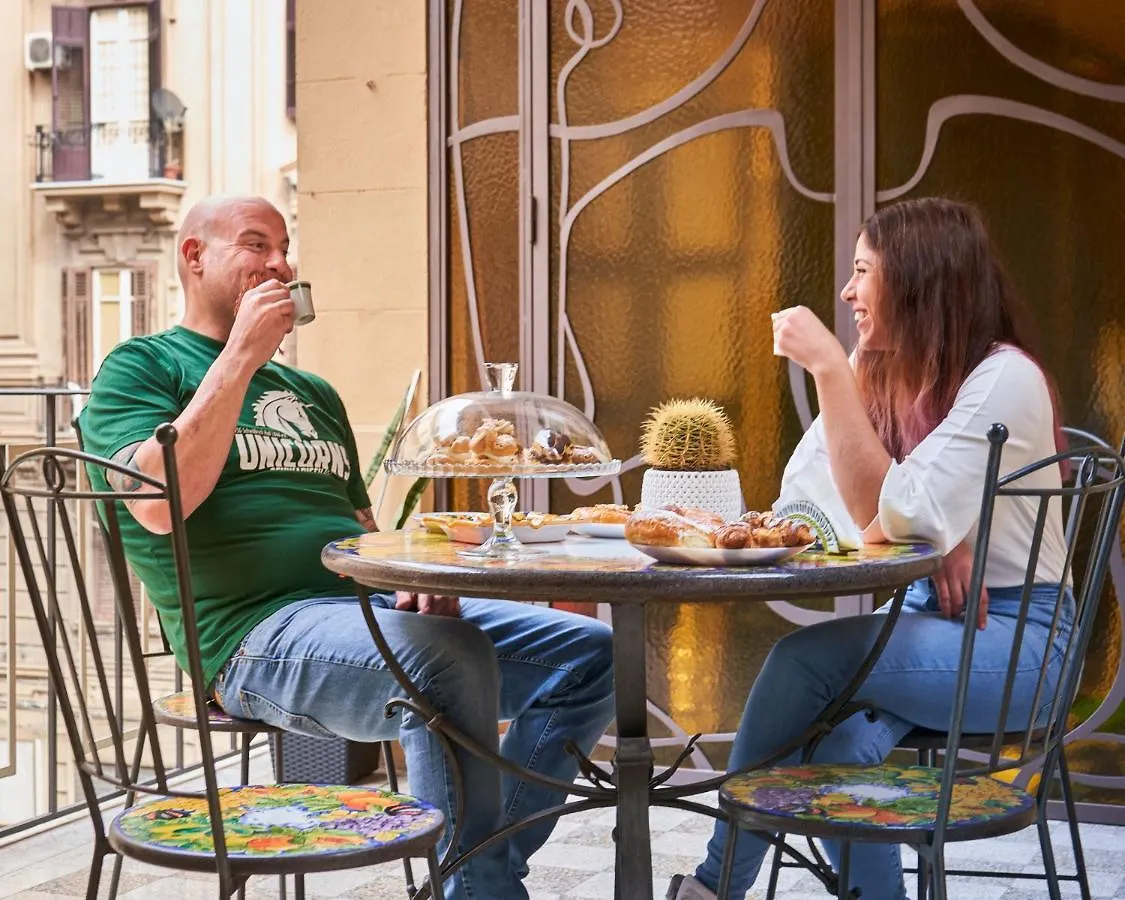 Ballaro Guest House Palermo 2*,